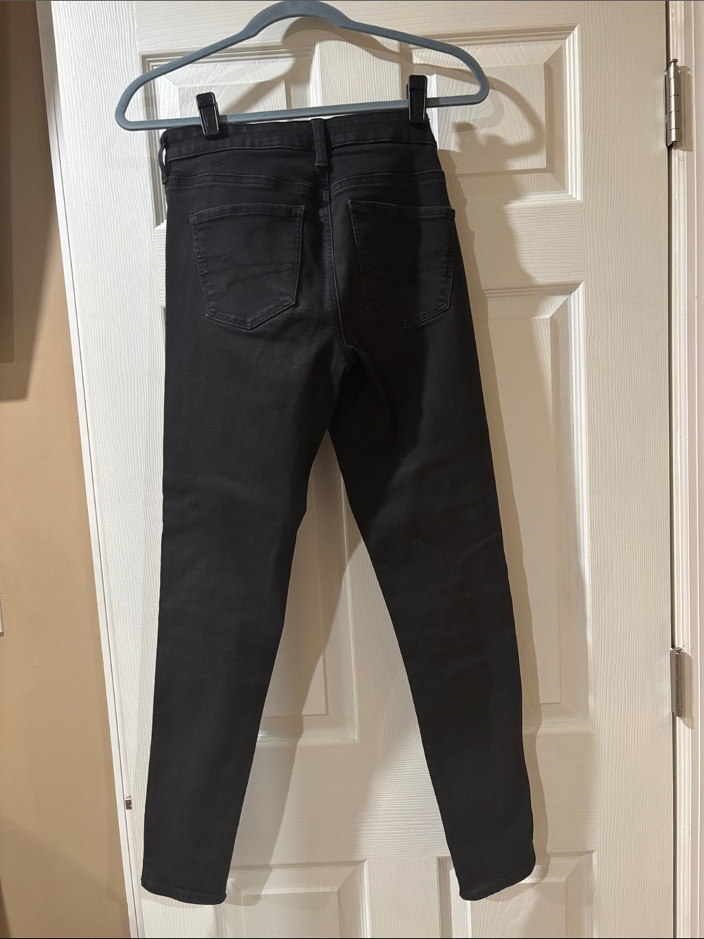 American Eagle Black Women's Slim Fit Jeans